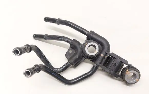 Mercedes-Benz C W206 Engine coolant pipe/hose 