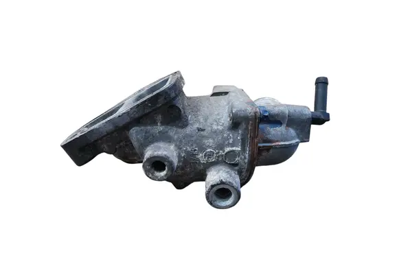Thermostat/thermostat housing