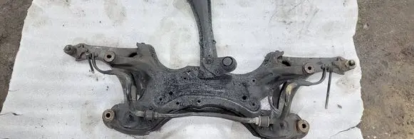 Toyota Avensis T250 Front axle beam 