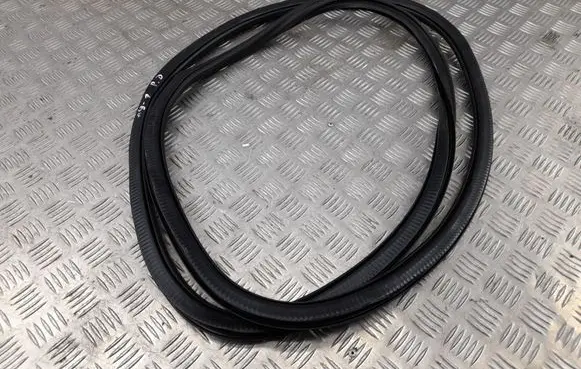 Audi A8 S8 D4 4H Front door rubber seal 4H0831721F