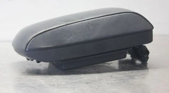 Toyota Auris E180 Armrest 58812-02130
