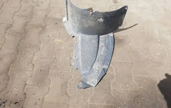 Volkswagen PASSAT B7 Front arch 3AA805911AIAUTOPI 3AA805911A
