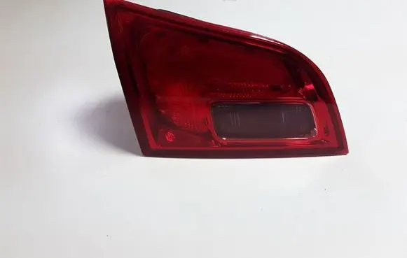 Opel Astra J Tailgate rear/tail lights 13282246