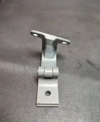 Skoda Superb B8 (3V) Tailgate/trunk/boot hinge 5E0827301A