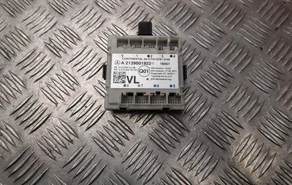 Mercedes-Benz C W205 Door control unit/module A2139001922