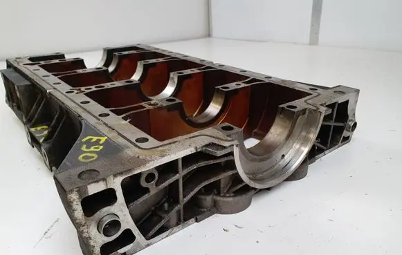 BMW 3 E90 E91 Engine block 7523170