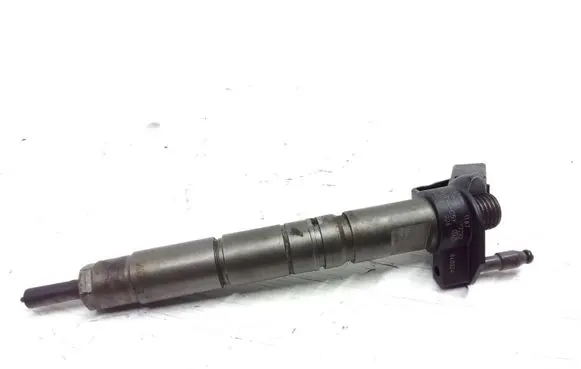 Mercedes-Benz C W204 Fuel injector A6420701187 0445116026