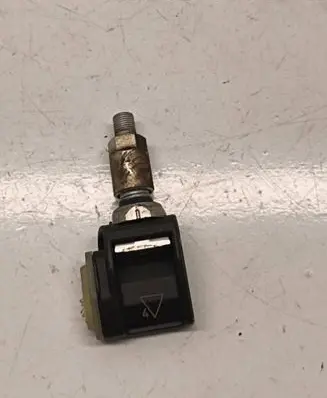 Chevrolet Camaro Tire pressure sensor 13598787 13540598 13589602