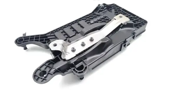 Volkswagen Taigo Battery tray 2Q0915331