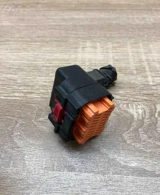 Volvo V70 Plug wire 1326727 913267278A