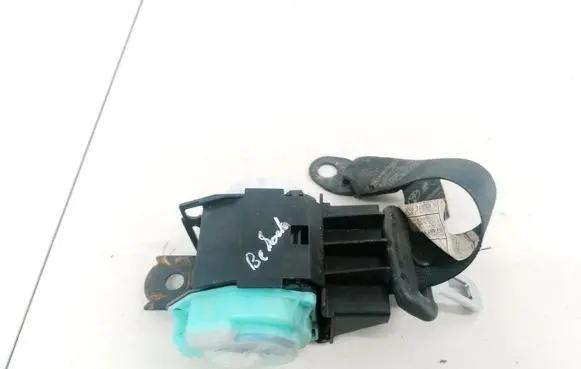 Toyota Avensis T250 Middle seatbelt (rear) 7335005041