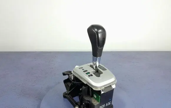 Chevrolet Captiva Gear shift rod 