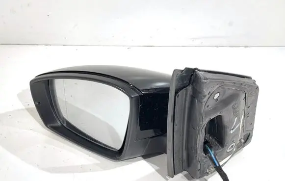 Volkswagen Polo V 6R Front door electric wing mirror 