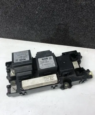Lexus RX 450H Relay mounting block G382048010