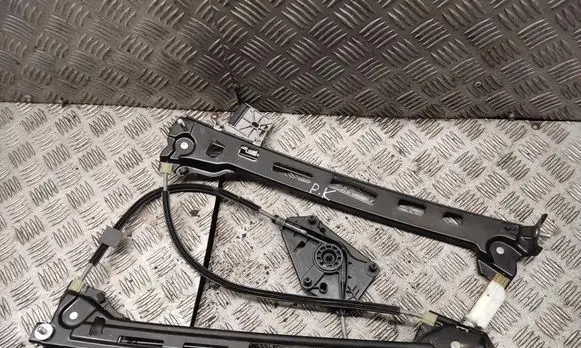 Volkswagen PASSAT CC Rear window lifting mechanism without motor 910466