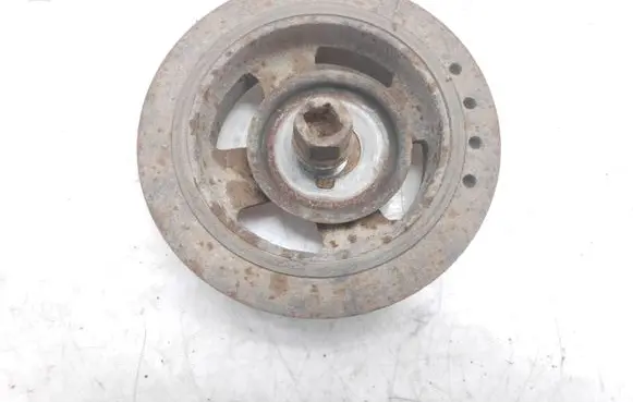 Mitsubishi Carisma Crankshaft pulley