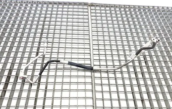Air conditioning (A/C) pipe/hose