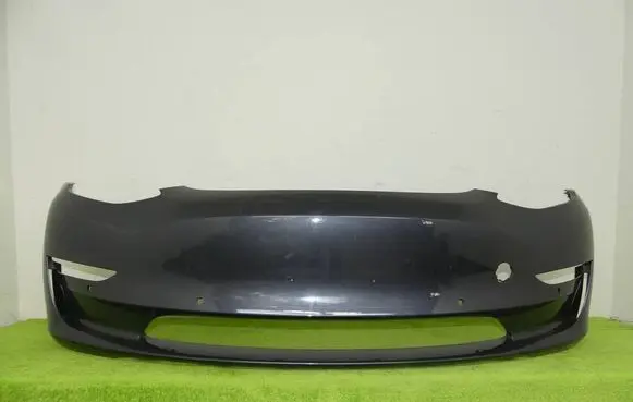 Tesla Model 3 Front bumper 1084175-00-D
