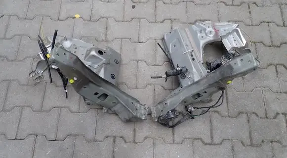 Toyota Yaris XP210 Front side member 