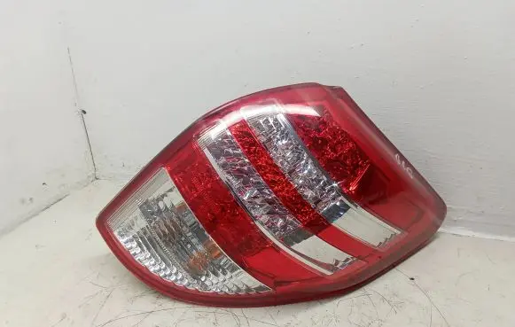 Toyota RAV 4 (XA30) Rear/tail lights