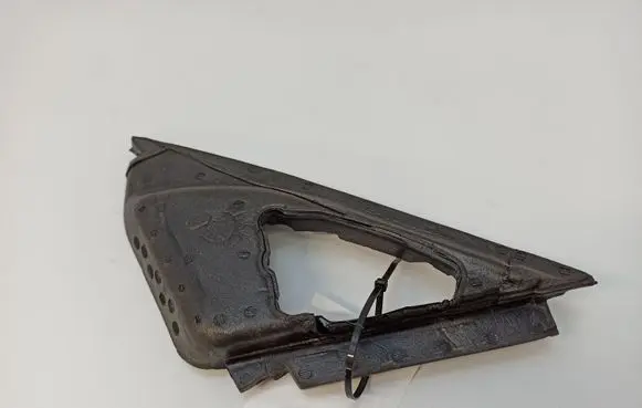 Mercedes-Benz E W212 Other front door trim element A2128110298