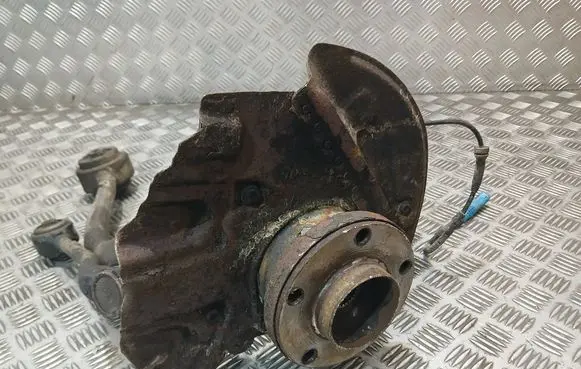 BMW X5 E53 Front wheel hub spindle knuckle