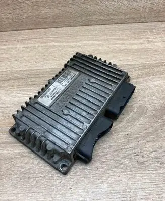 Renault Scenic I Engine control unit/module ECU 7700115401 S105280021