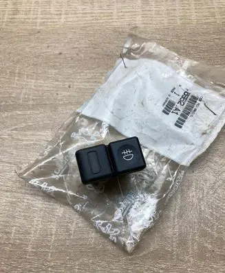 Peugeot 605 Fog light switch 6552A1
