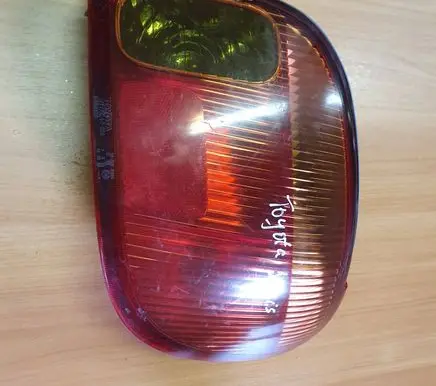 Toyota Yaris Rear/tail lights KOITO52053