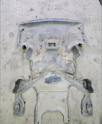 Mercedes-Benz CLK A209 C209 Engine splash shield/under tray A2095241730