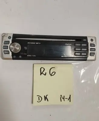 Volkswagen Golf IV Radio/GPS head unit trim DB348RMP