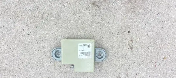 BMW M6 Aerial antenna amplifier 6935024 65206935024 6917714