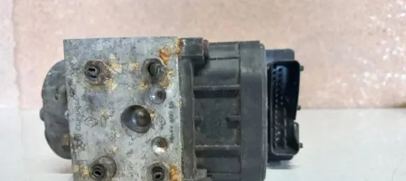 Renault Scenic II - Grand scenic II ABS Pump 273004395