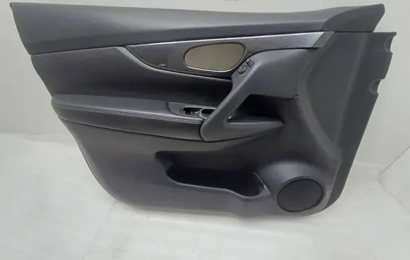 Nissan X-Trail T32 Front door card panel trim 809114CE0A