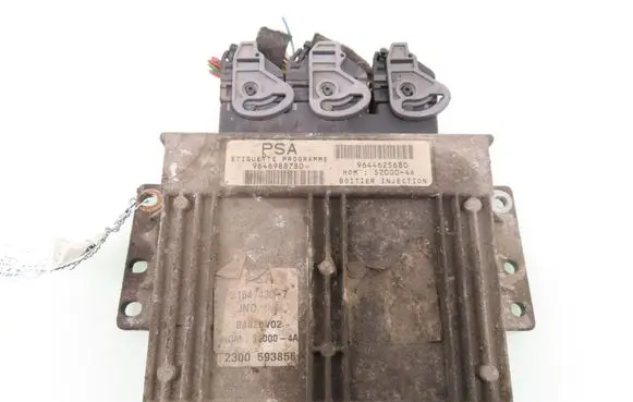 Peugeot 206 Engine control unit/module 9646988780