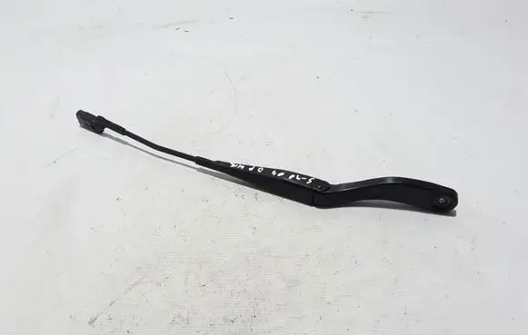 Volvo S40 Front wiper blade arm 8623161