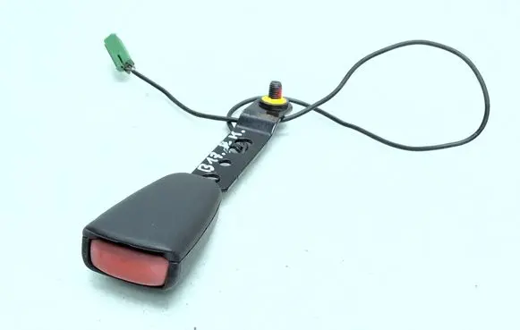 Volvo XC60 Front seatbelt buckle 8623453