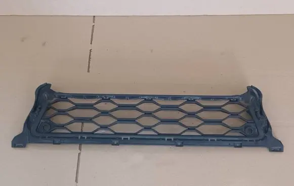 Mini Cooper Countryman F60 Front bumper lower grill 7390548