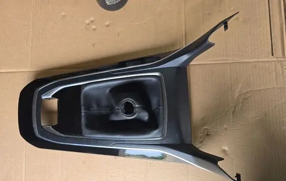 Peugeot 308 Gear shifter surround trim plastic 98088086XU