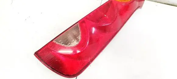 Nissan Note (E11) Rear/tail lights