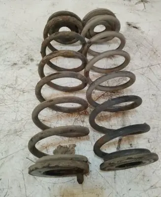 Skoda Octavia Mk2 (1Z) Rear coil spring