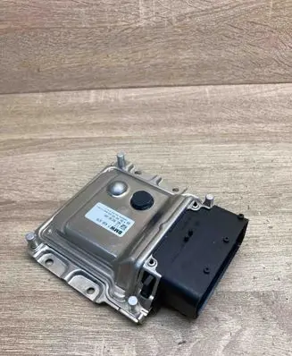BMW 5 F10 F11 Adblue control unit 7436676 0281032222
