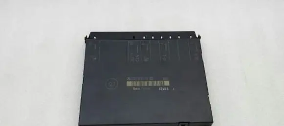 Mercedes-Benz S W220 Seat control module A2208201385