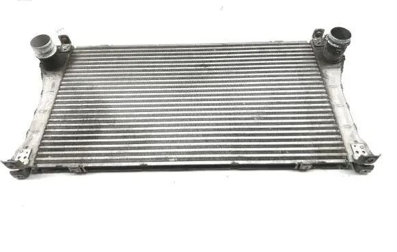 Toyota Avensis T270 Intercooler radiator JD1271003521