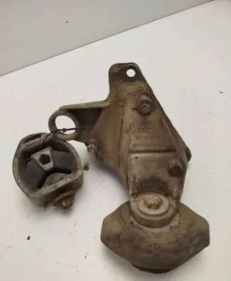 Audi A6 S6 C5 4B Engine mounting bracket 8D0399114L G8TD80V
