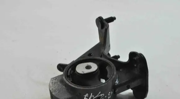 Lexus NX Gearbox mount