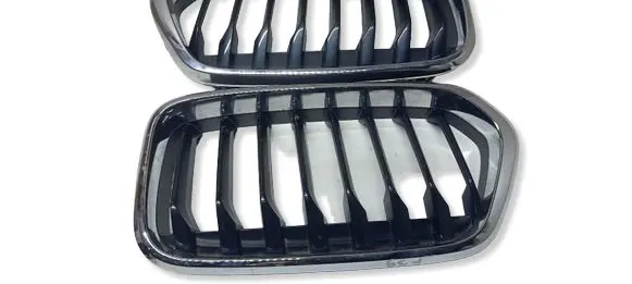 BMW X2 F39 Front grill 7424777B