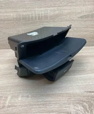 Hyundai i30 Glove box central console 847802L300 15J