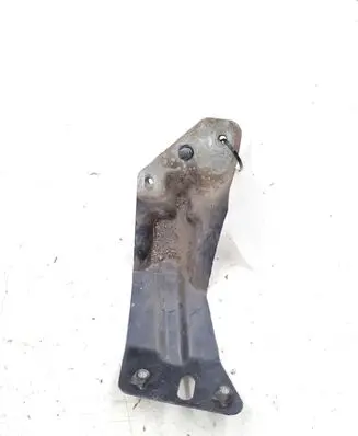 Seat Altea Fender mounting bracket 5P0821135