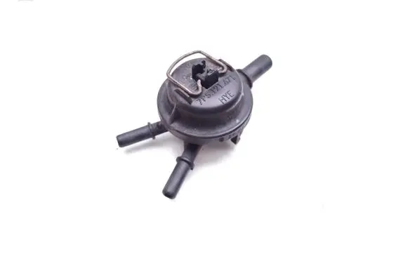 Porsche Panamera (970) Coolant heater control valve 7P5121671
